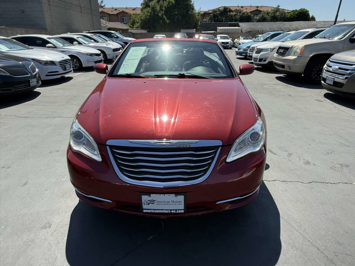 Used 2011 Chrysler 200 Touring w/ Cold Weather Group FWD image 10
