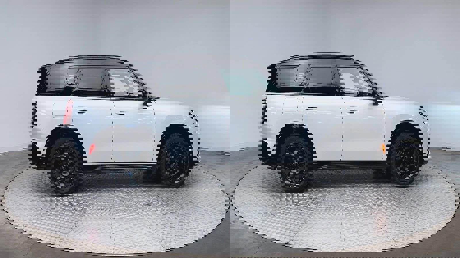 New 2026 MINI Cooper Countryman SE image 9