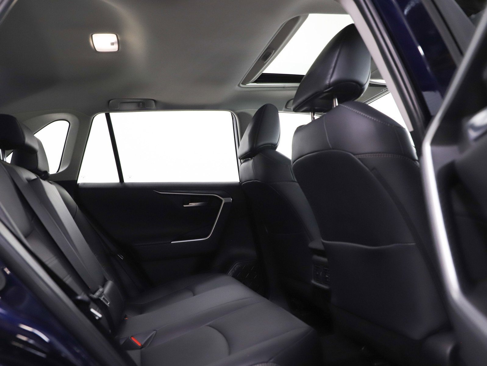 Used 2025 Toyota RAV4 Limited w/ Weather Package image 12