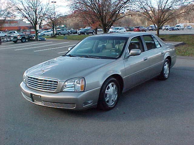 Used 2004 Cadillac De Ville FWD image 4