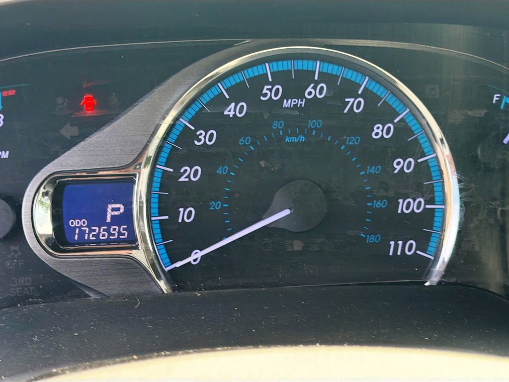 Used 2011 Toyota Sienna XLE w/ Entertainment Pkg FWD image 38