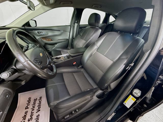 Used 2019 Chevrolet Impala LT FWD image 22