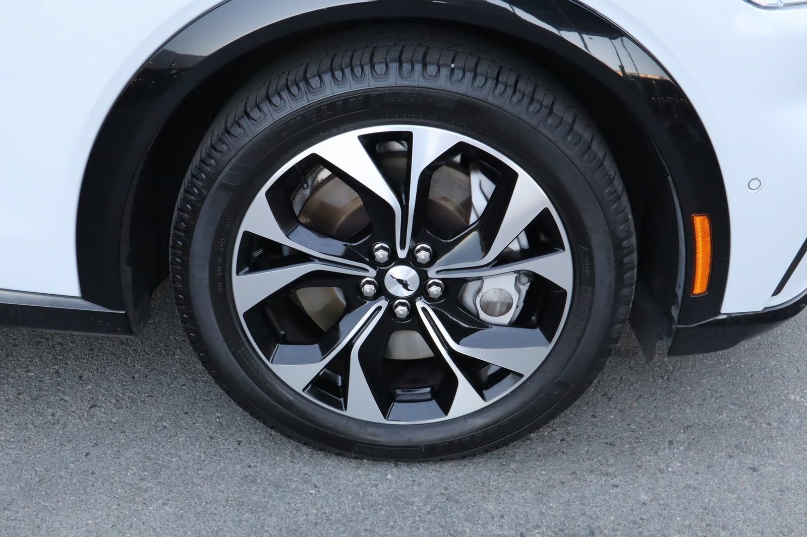 Used 2022 Ford Mustang Mach-E Premium RWD image 10
