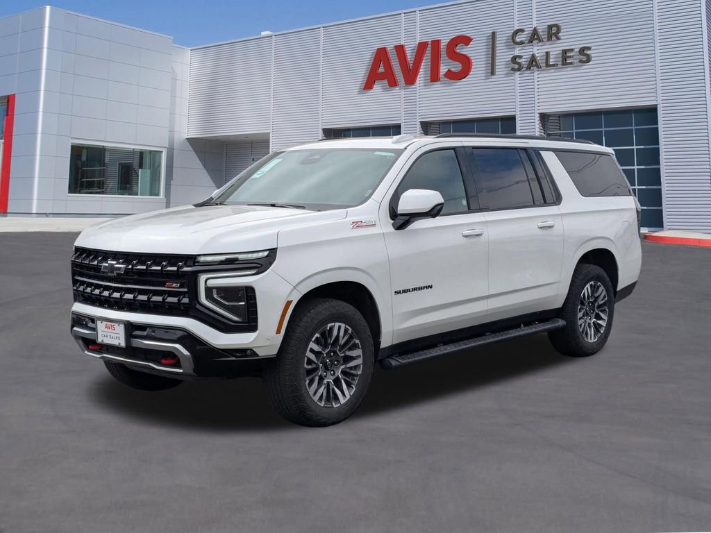 Used 2025 Chevrolet Suburban Z71 image 1