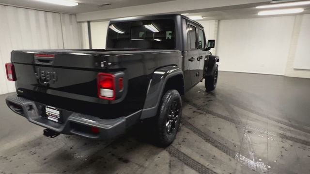 Used 2023 Jeep Gladiator Sport image 8
