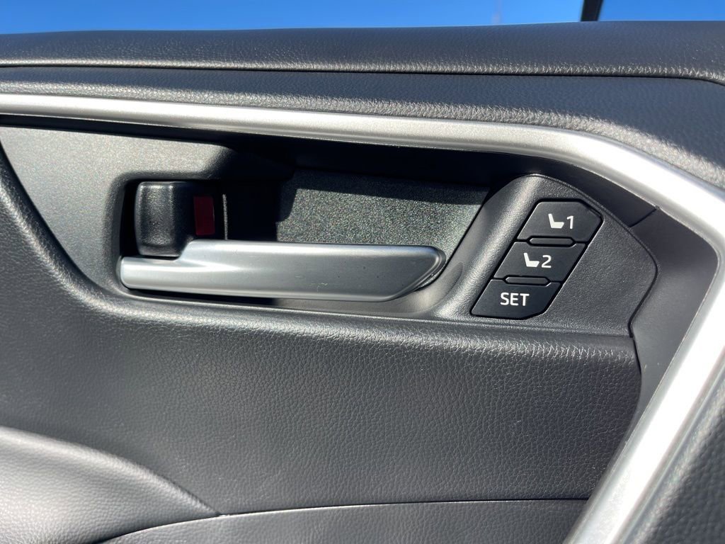 Used 2024 Toyota RAV4 XLE Premium image 19