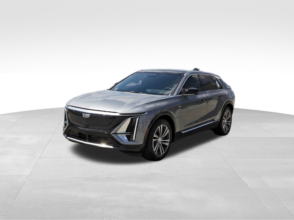 New 2027 Cadillac Lyriq Luxury RWD image 2
