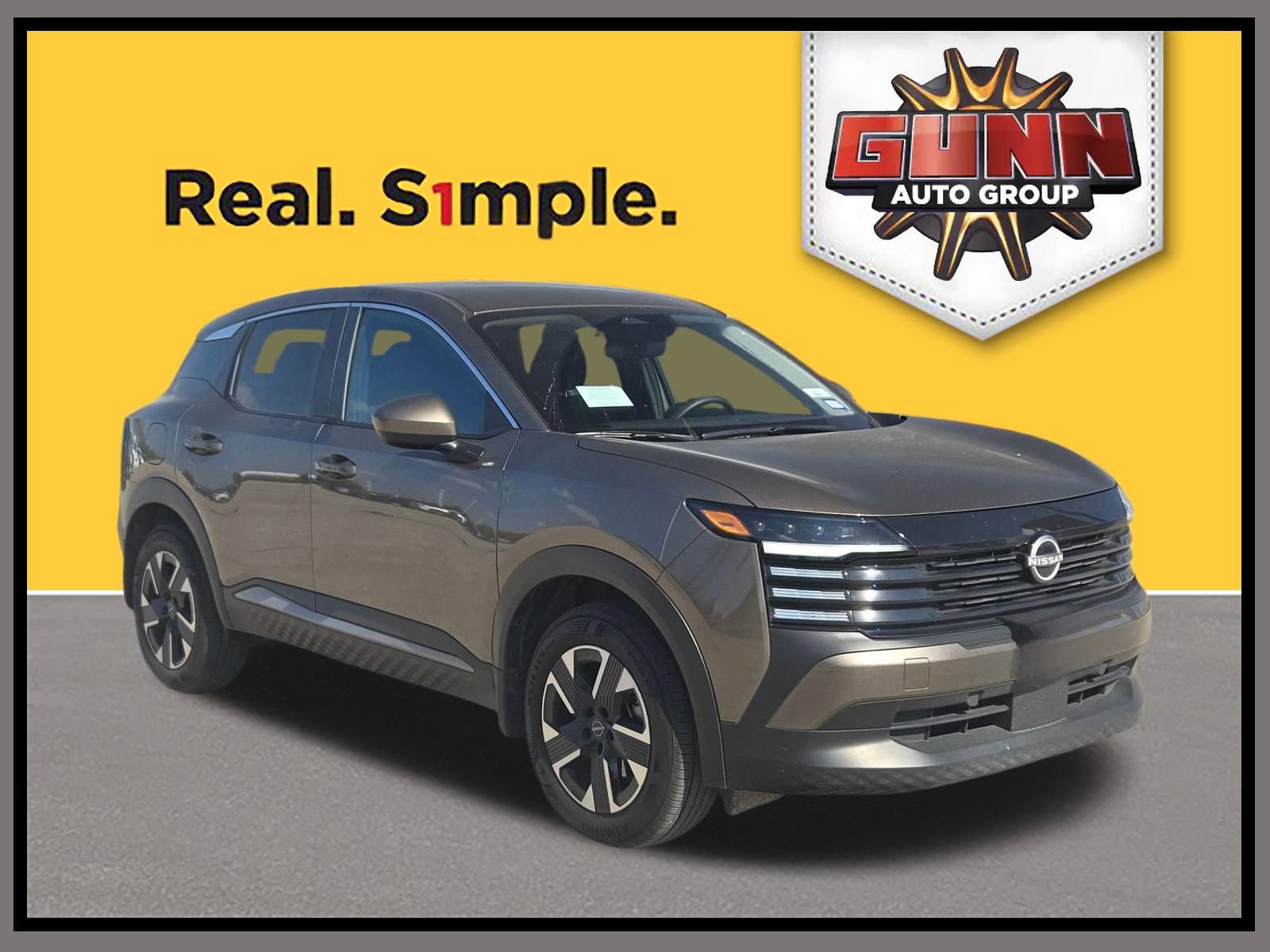 Used 2025 Nissan Kicks SV image 1