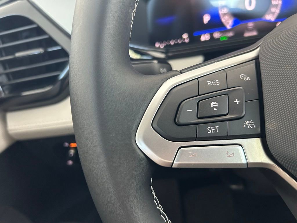 New 2026 Volkswagen Taos S FWD image 21