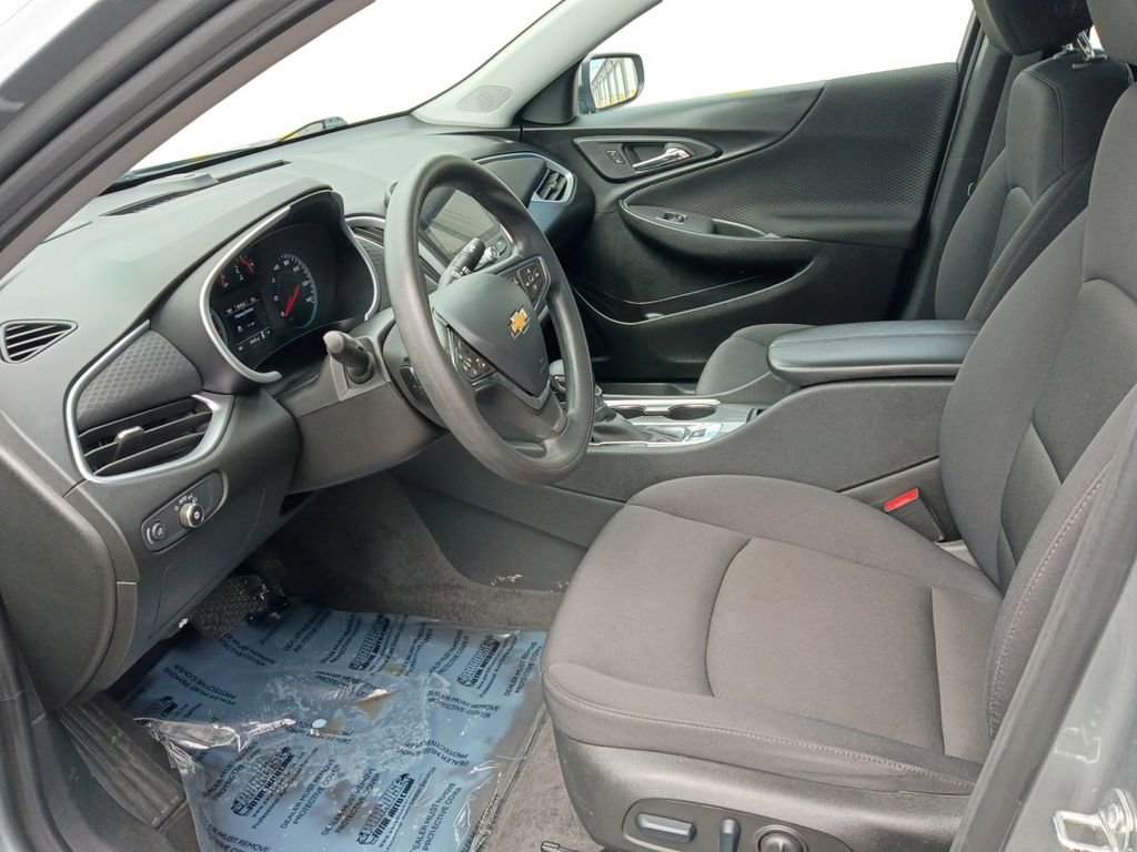 Used 2024 Chevrolet Malibu LT FWD image 19