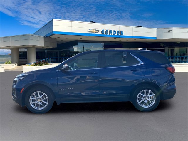 Used 2023 Chevrolet Equinox LT image 3