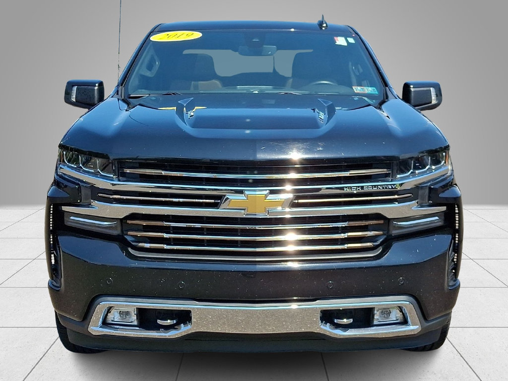 Used 2019 Chevrolet Silverado 1500 High Country w/ High Country Premium Package AWD/4WD image 3