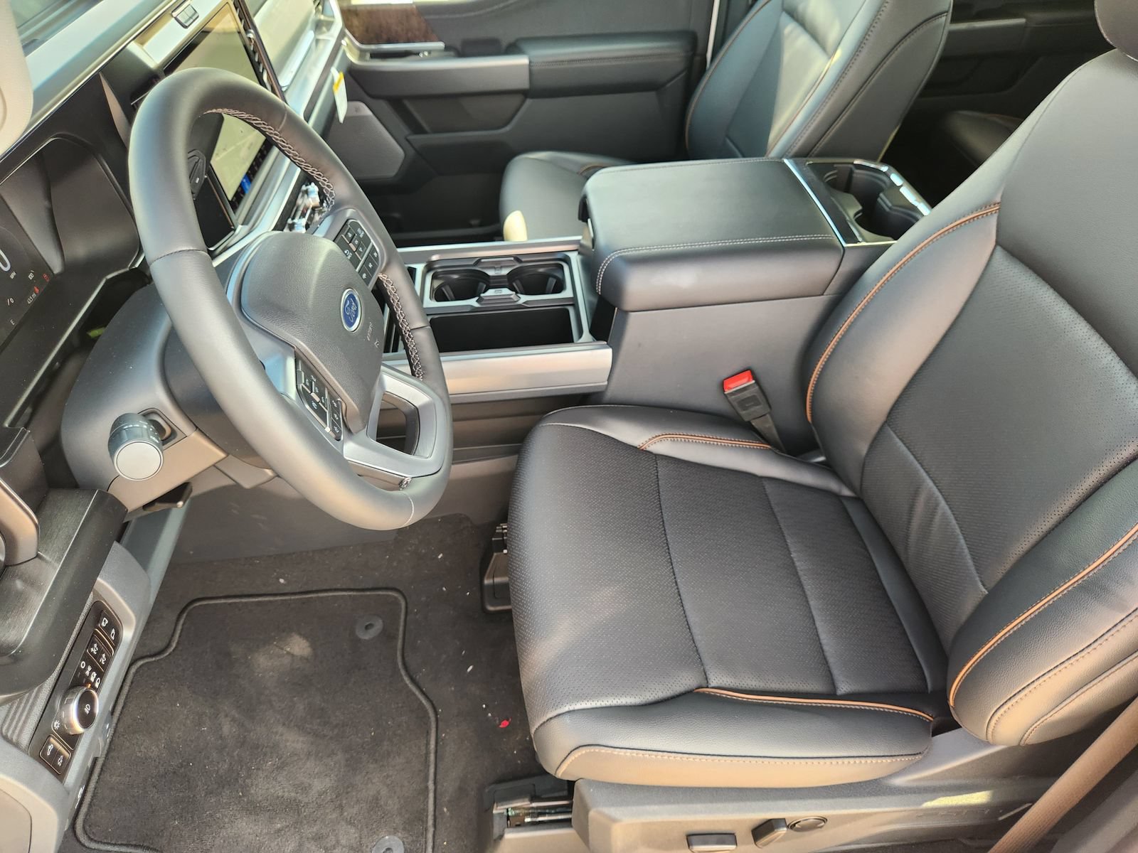 New 2026 Ford F250 Lariat w/ Black Appearance Package AWD/4WD image 14