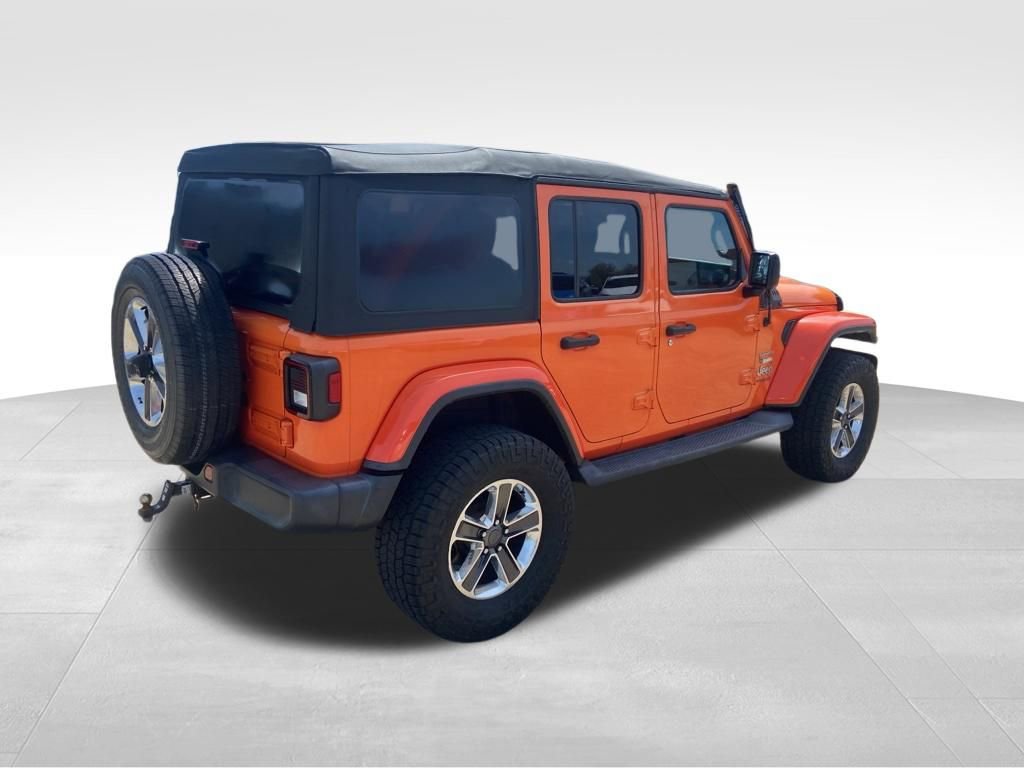 Used 2018 Jeep Wrangler Unlimited Sahara AWD/4WD image 16