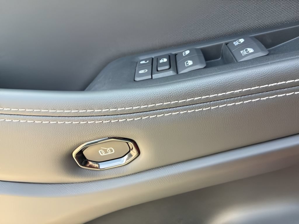 New 2026 Jeep Cherokee Laredo AWD/4WD image 15