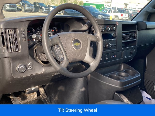 Certified 2025 Chevrolet Express 3500 Extended w/ Driver Convenience Package RWD image 3