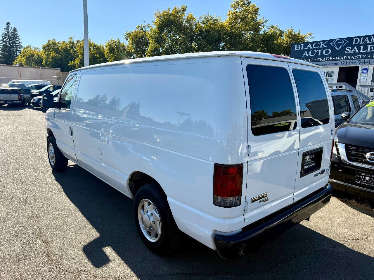 Used 2011 Ford E-150 and Econoline 150 w/ PWR Group image 6