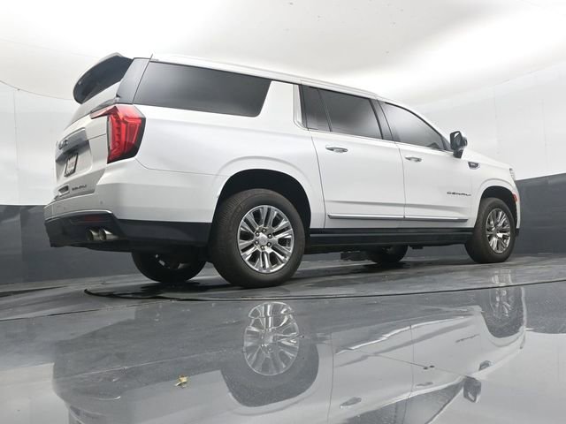 Used 2022 GMC Yukon XL Denali AWD/4WD image 41