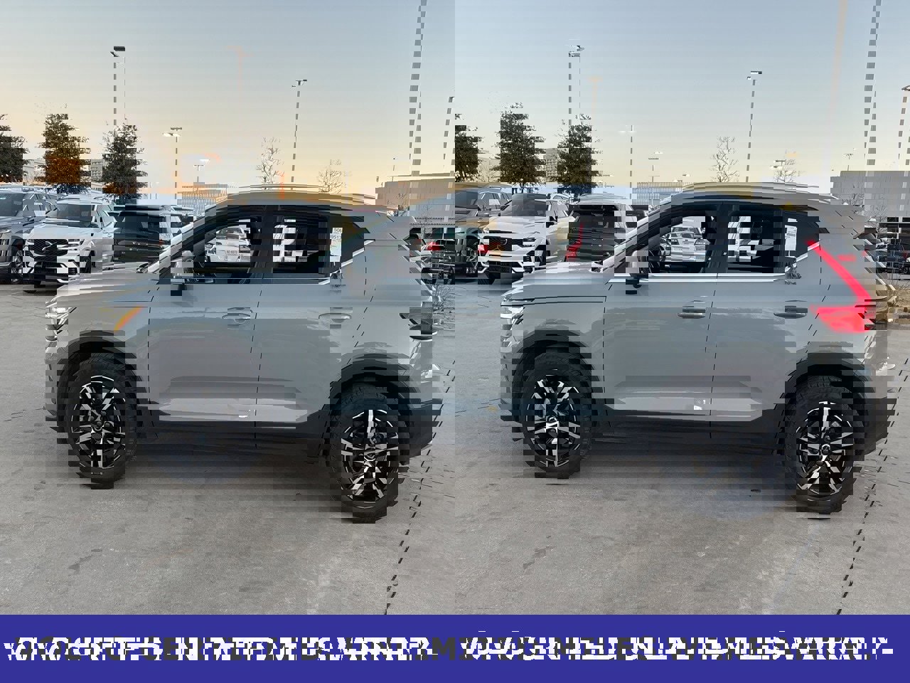 Certified 2025 Volvo XC40 B5 Core image 8