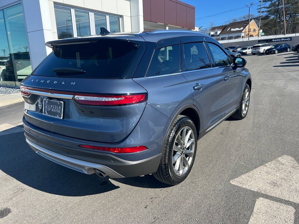 Certified 2022 Lincoln Corsair AWD w/ Premium Package image 4