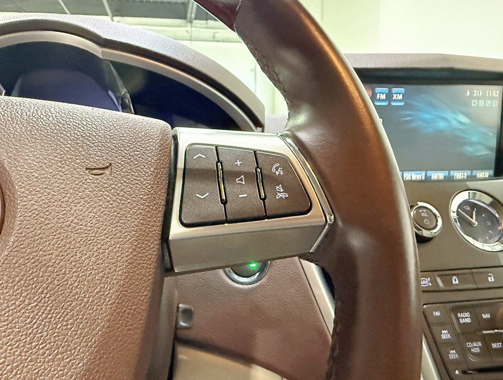 Used 2010 Cadillac SRX Luxury image 12