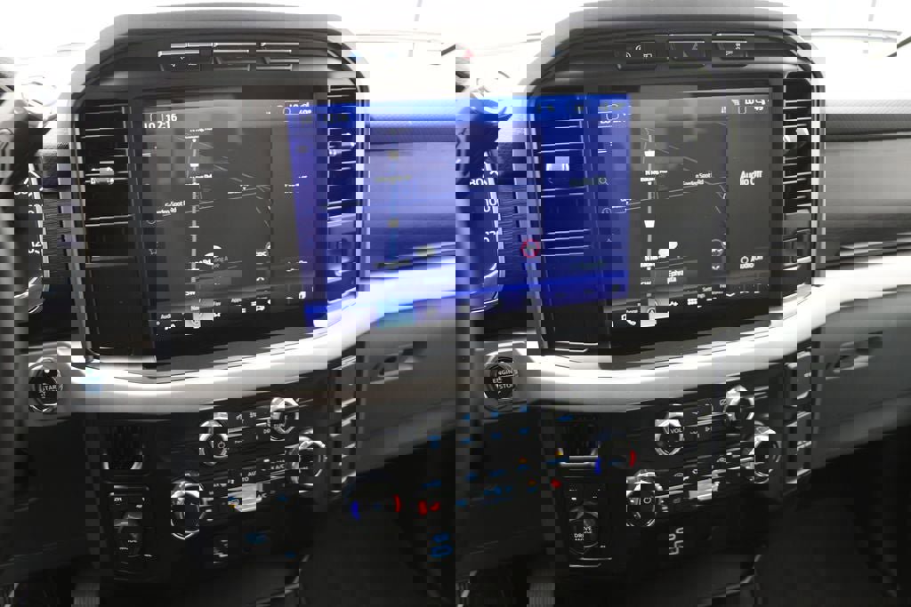 Used 2023 Ford F150 XLT w/ Equipment Group 302A High image 29