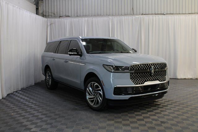 New 2026 Lincoln Navigator L Reserve image 66