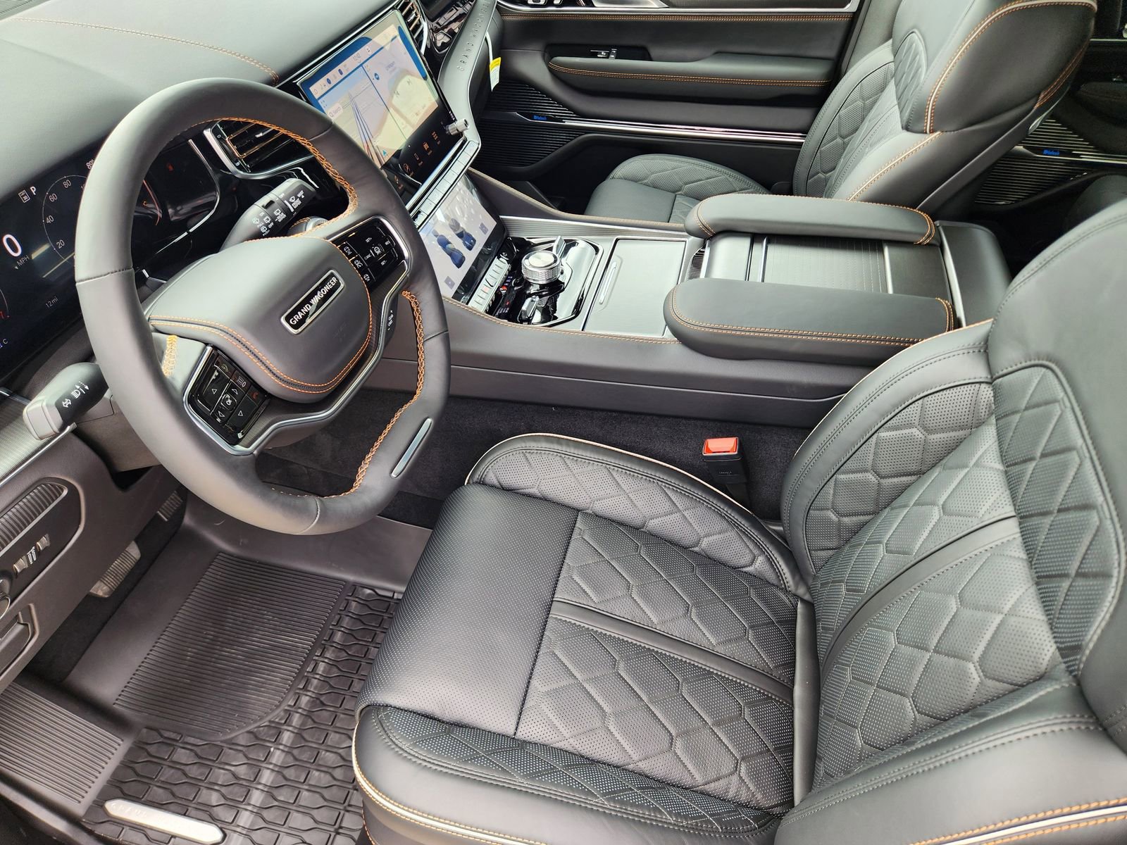 New 2026 Jeep Grand Wagoneer L Summit AWD/4WD image 12
