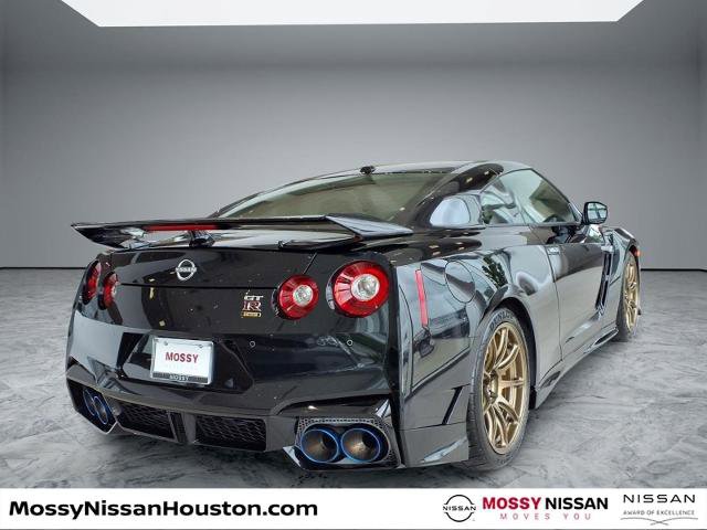Certified 2024 Nissan GT-R w/ T-Spec Takumi Edition image 5