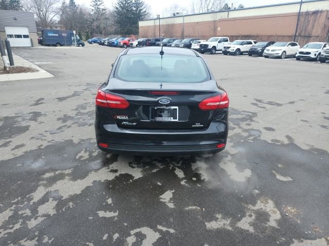 Used 2016 Ford Focus SE image 6