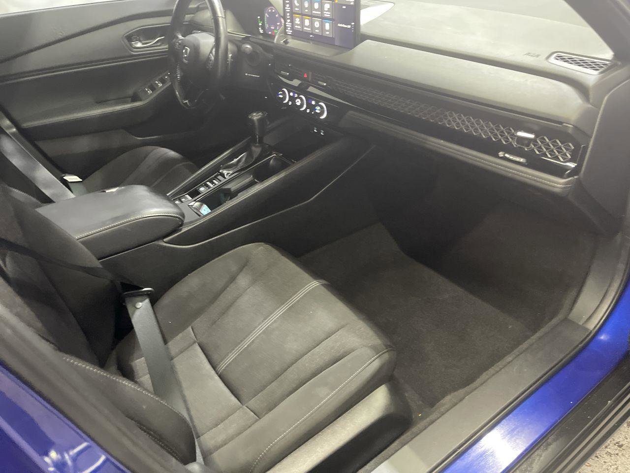 Used 2023 Honda Accord Sport image 24