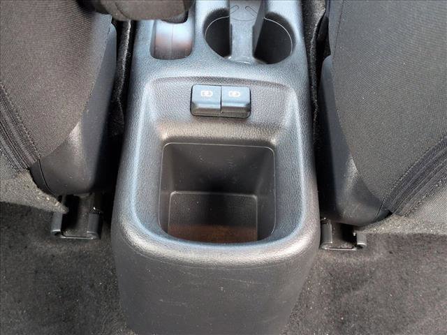 Used 2019 Nissan Kicks SV image 16