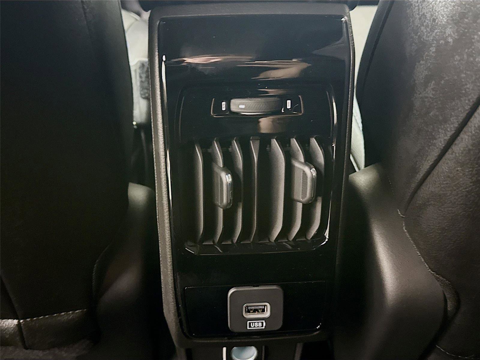 New 2026 Jeep Compass Latitude image 25