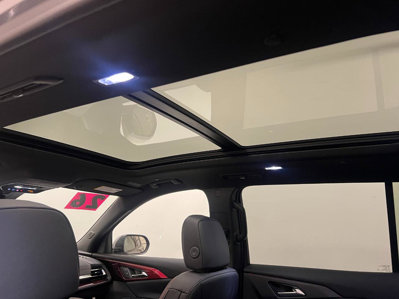 New 2026 Chevrolet Traverse RS w/ LPO, Floor Liner Package AWD/4WD image 75