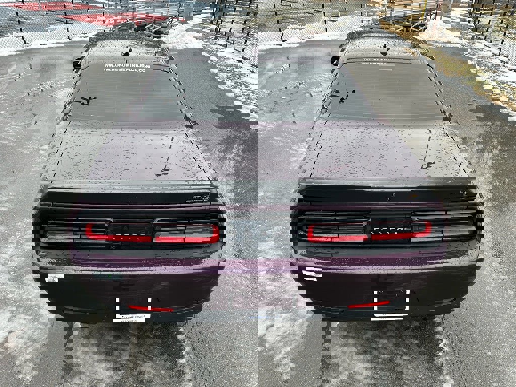 Used 2022 Dodge Challenger R/T Scat Pack w/ Dynamics Package image 4