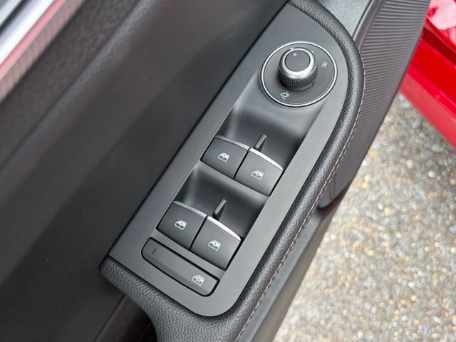 New 2026 Alfa Romeo Giulia AWD w/ Driving Assist Package image 18