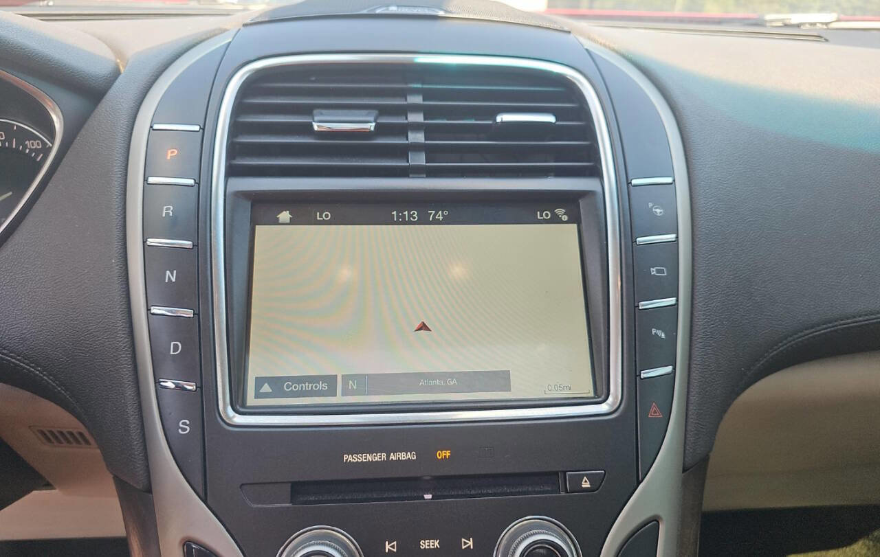 Used 2016 Lincoln MKX Reserve w/ Technology Package image 11