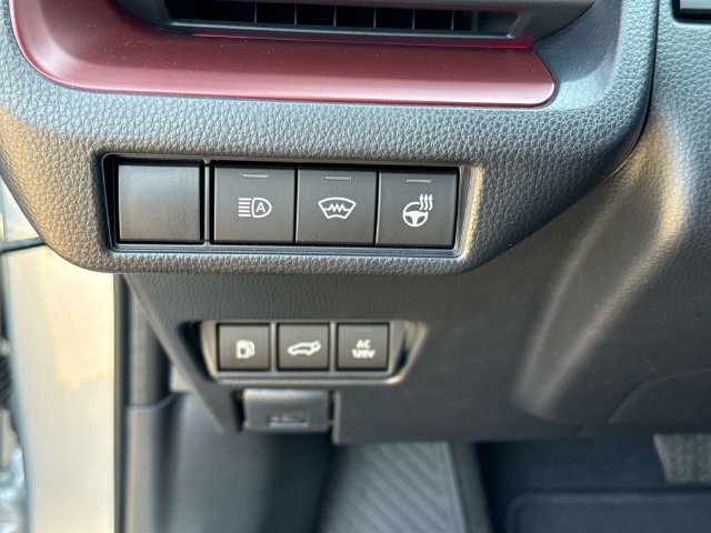 New 2025 Toyota Prius Plug-In Hybrid w/ Limited Premium Package FWD image 23