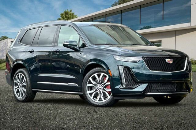 New 2025 Cadillac XT6 Sport image 2