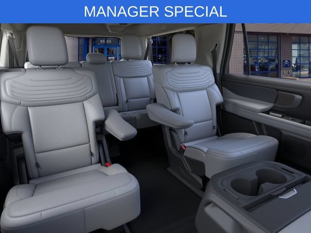 New 2025 Ford Expedition Max Platinum w/ Platinum Ultimate Package AWD/4WD image 11