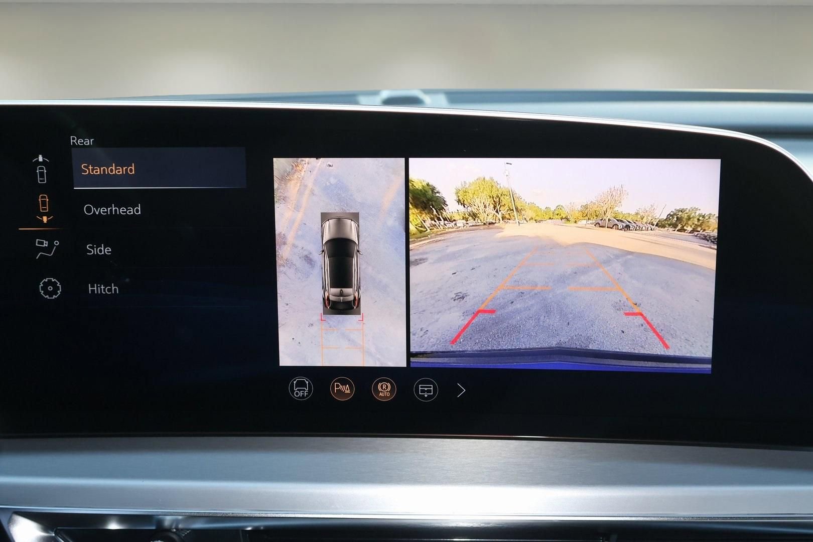 New 2026 Cadillac Lyriq Sport RWD image 25