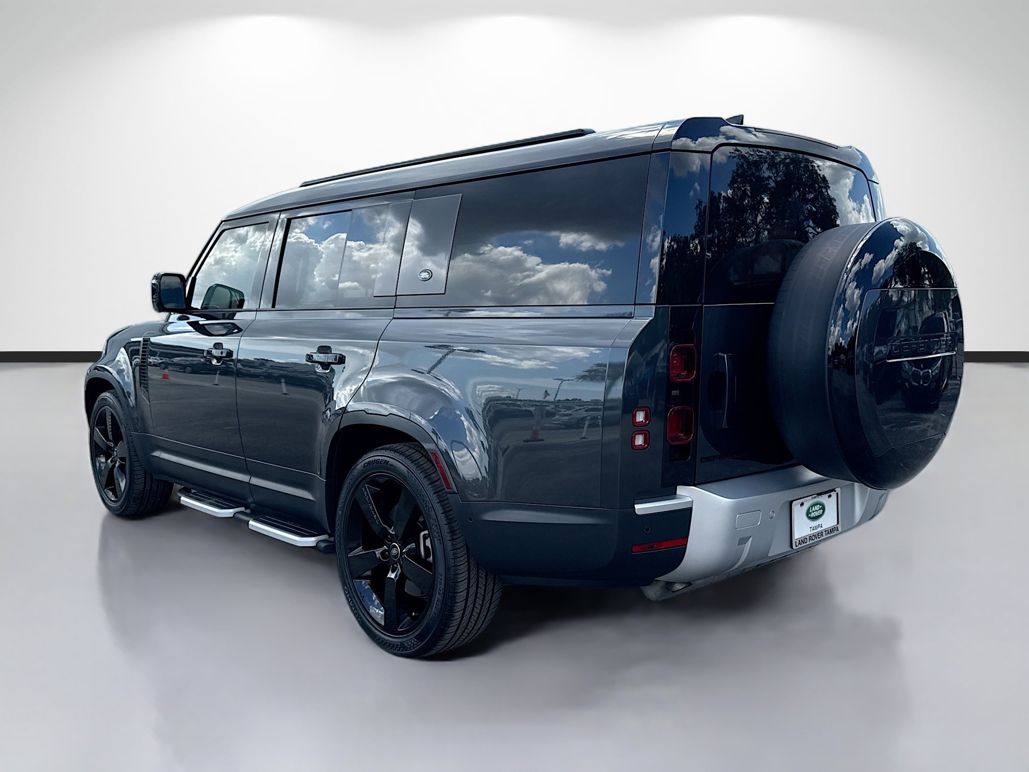 Used 2024 Land Rover Defender 130 S AWD/4WD image 3