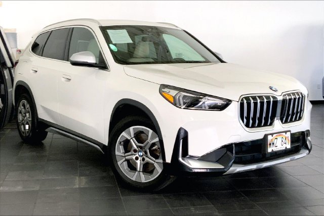 Used 2023 BMW X1 xDrive28i AWD/4WD image 2