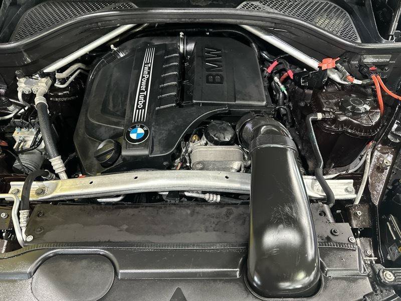 Used 2014 BMW X5 xDrive35i AWD/4WD image 9