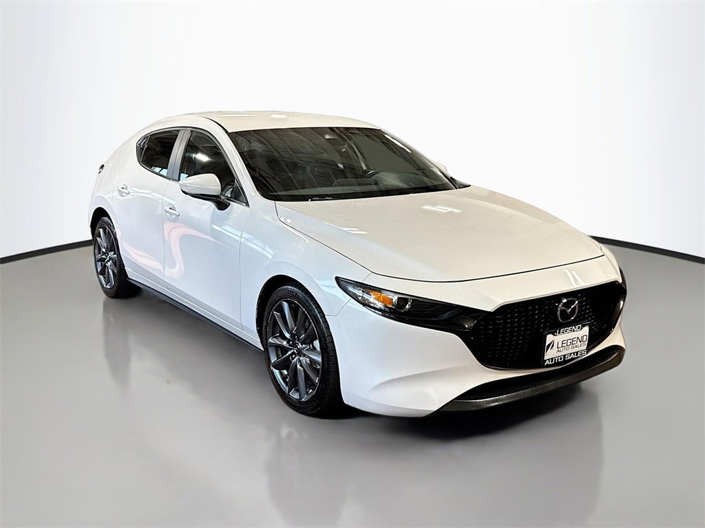 Used 2019 MAZDA MAZDA3 Hatchback w/ Preferred Package image 3