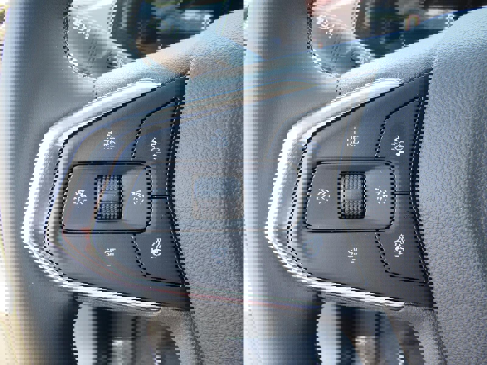 New 2026 Chevrolet Trax ACTIV w/ Sunroof Package image 21