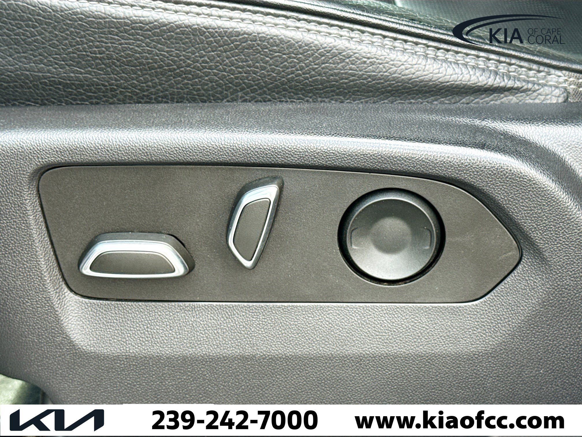 Used 2023 GMC Sierra 1500 Denali w/ Denali Reserve Package image 23