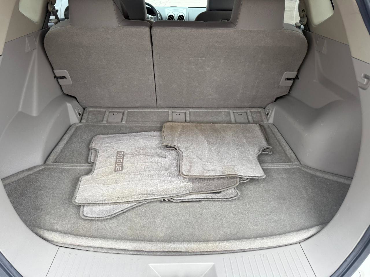 Used 2012 Nissan Rogue SV image 15