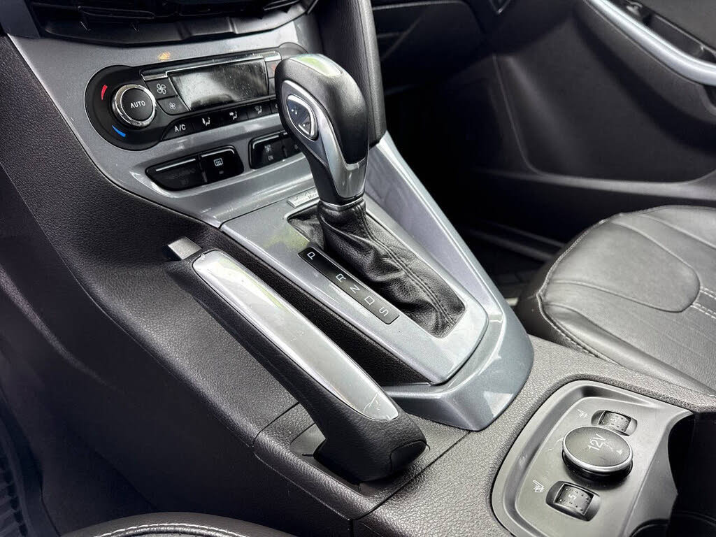 Used 2014 Ford Focus Titanium image 33