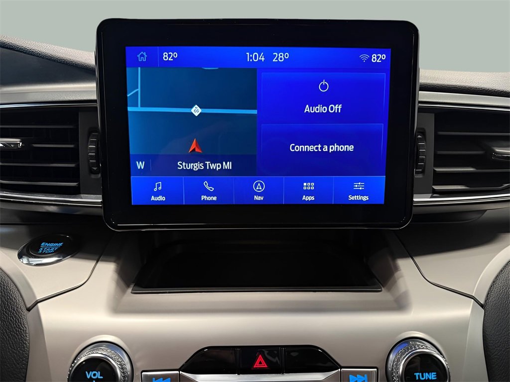 Used 2022 Ford Explorer XLT image 24